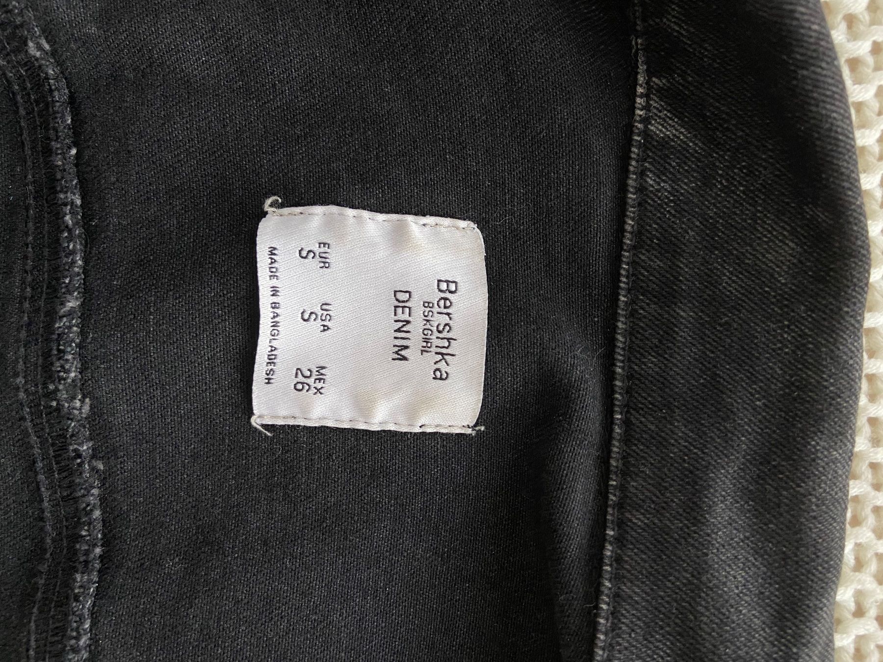 Bershka Giacche: Veste en jeans – Usato da Genève venduto da Evelina71 3