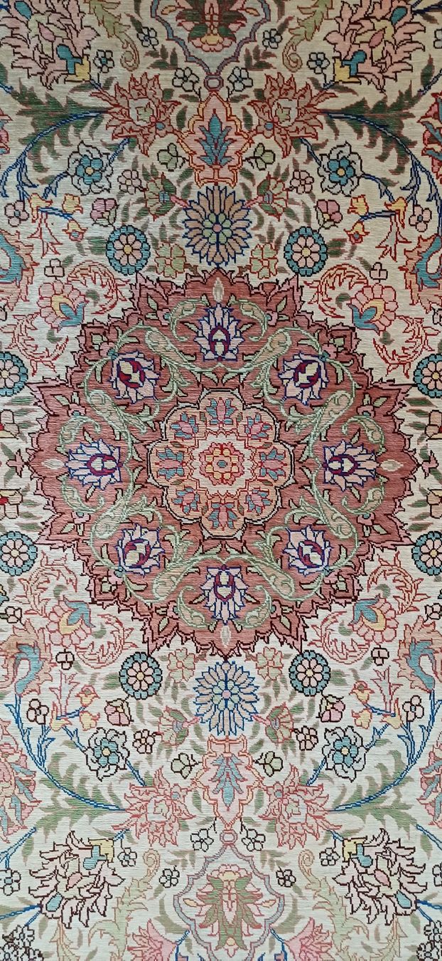 Tappeti: Tapis Hereke ancien – Usato da Genève venduto da njia 3