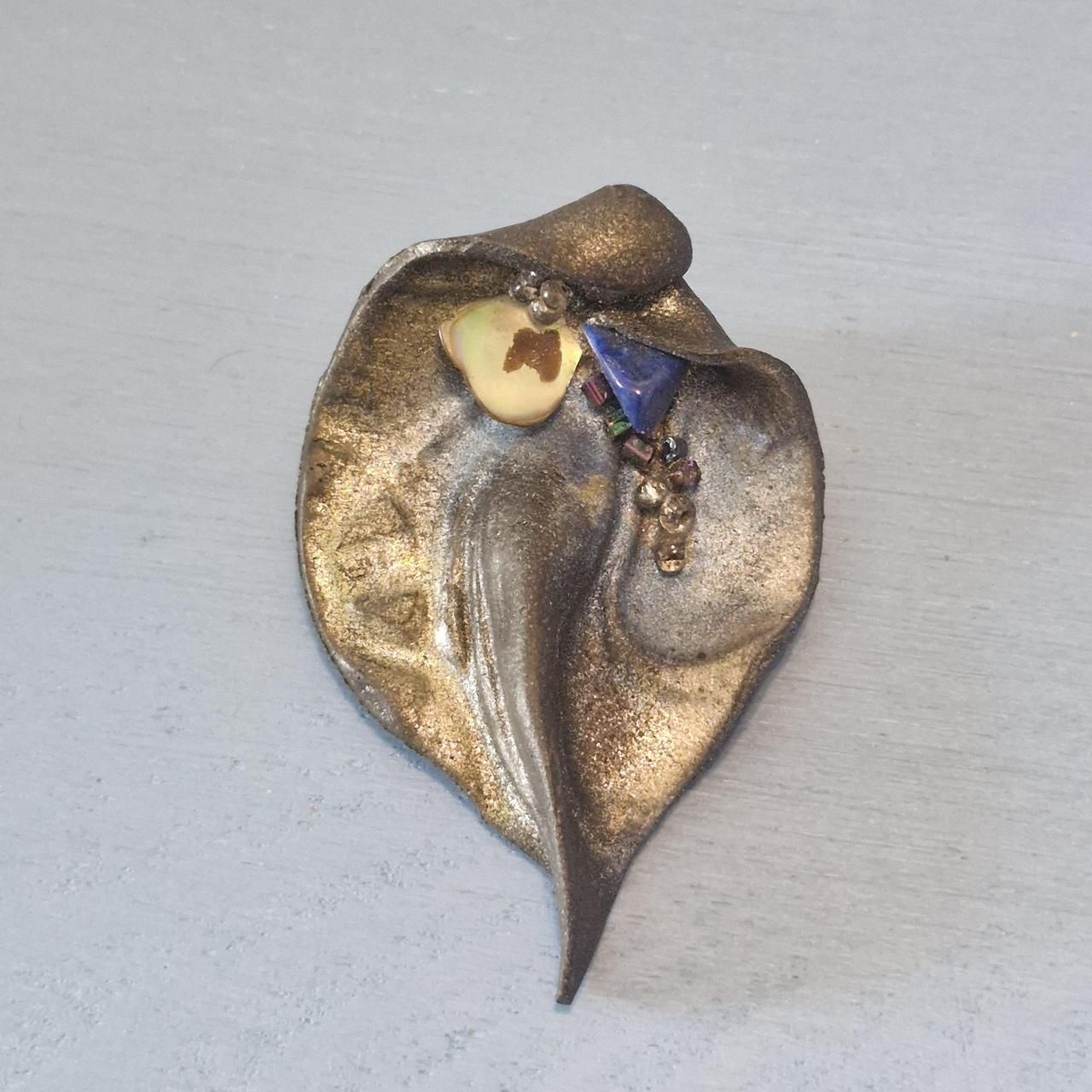 Broschen & Nadeln: broche coquillage – Gebraucht aus Neuchâtel von yas_zdb7 1