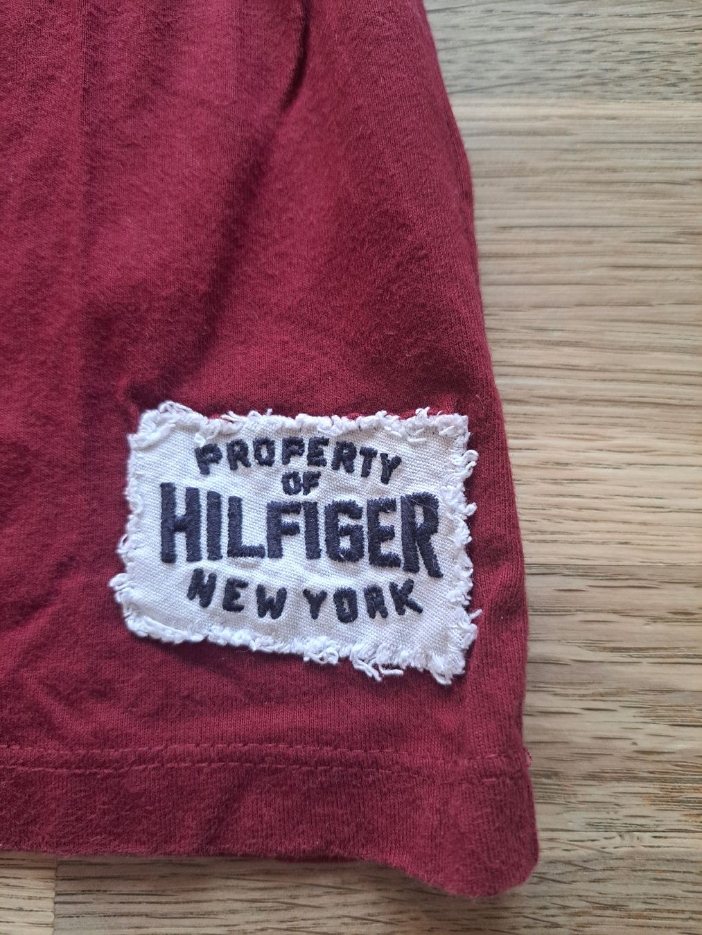 Tommy Hilfiger Kleiderpakete & -sets: Tommy Hilfiger Kinder Set.Grösse 6-7 Jahre – Gebraucht aus Münsingen von chrigu212 2