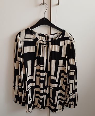 Bluse NEU Gr. 38