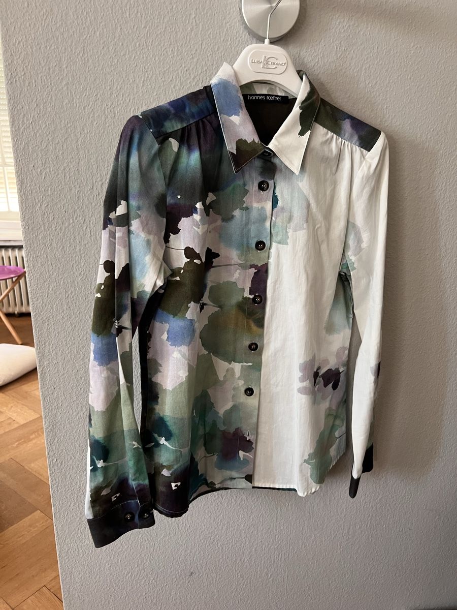 Hannes Roether Blusen: Bluse hannes roether, NEU, Gr. S, weiss grün blau – Gebraucht aus Solothurn von Brini06