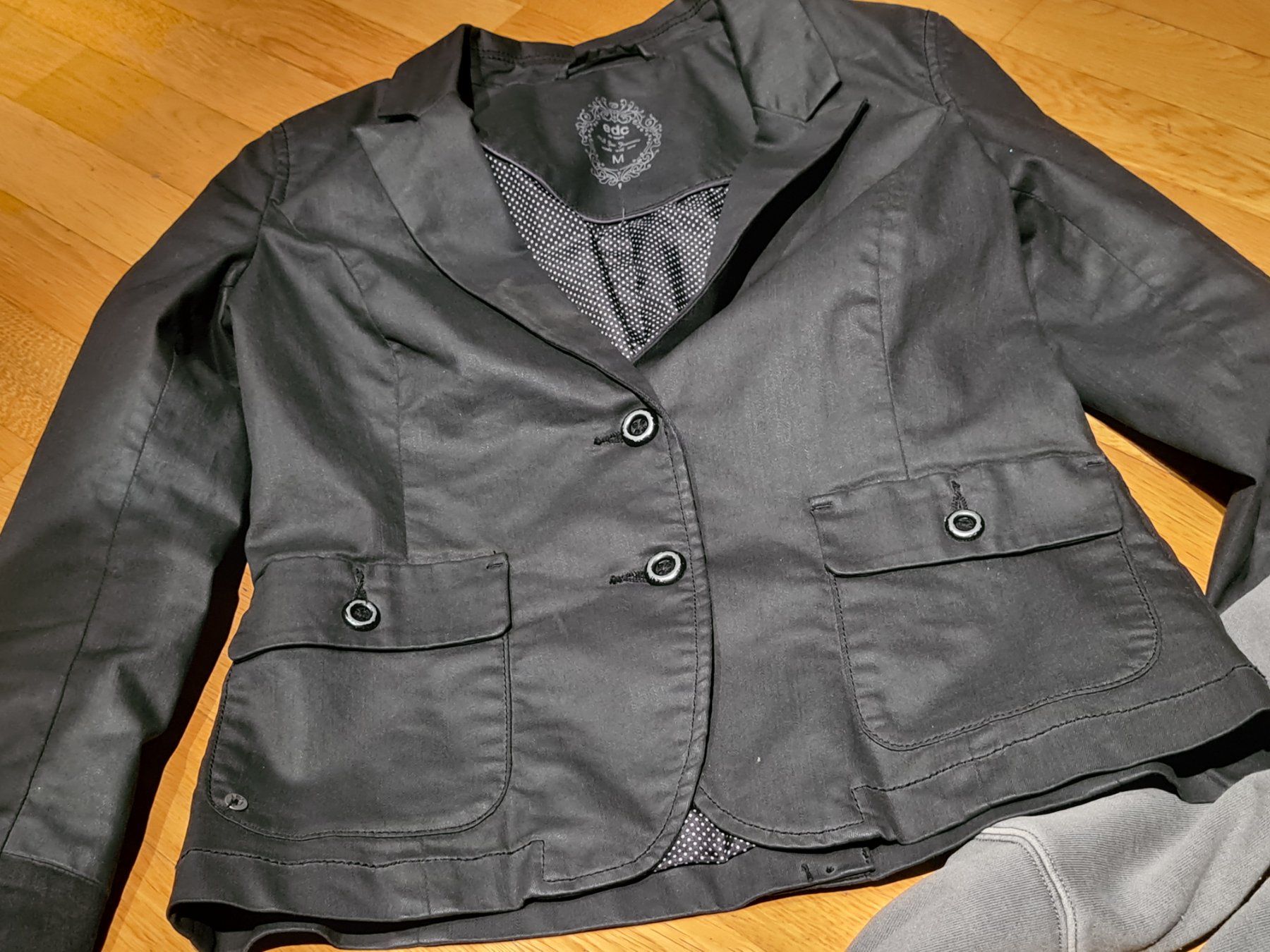 Giacche: 2 moderne,trendy supercoole Jacken gr M – Usato da Ferden venduto da jemyce 1