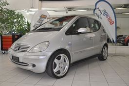 Mercedes Benz A 190 AMG Felgen 8 Fach bereift "Schnäppchen"