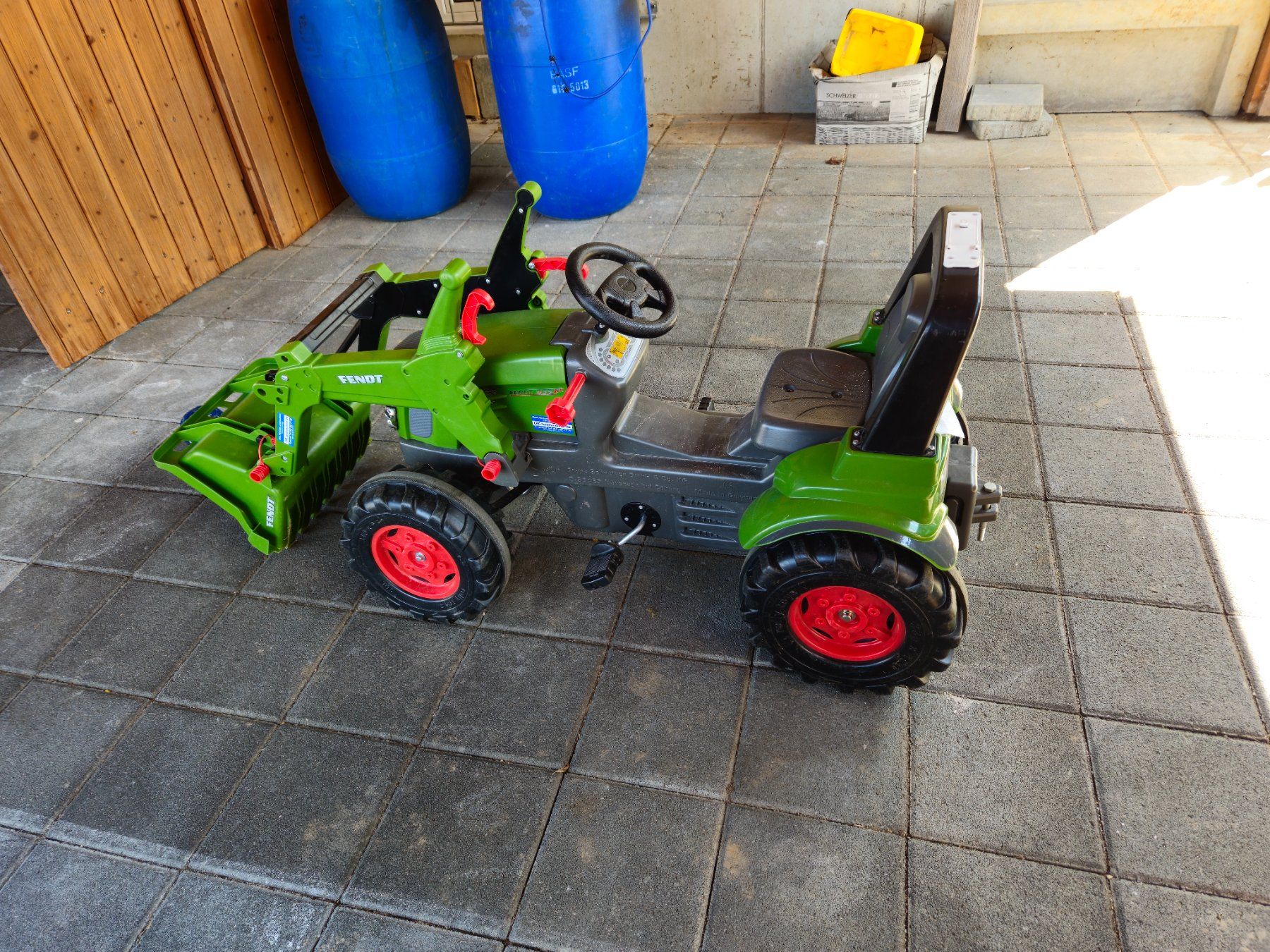 Fendt Veicoli per bambini: Kindertrett Traktor Fendt – Usato da Recherswil venduto da hubelmatt