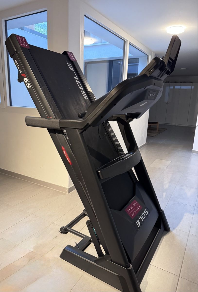 Sole Vélos d'appartement: Sole Treadmill F65 – D'occasion à Chambésy par Sana-292 1