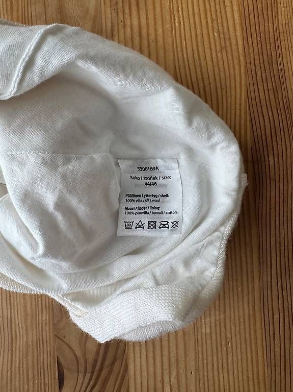 Bonnets & Echarpes: Hut aus Wolle und Baumwolle – D'occasion à Zug par sil_j6rl 1