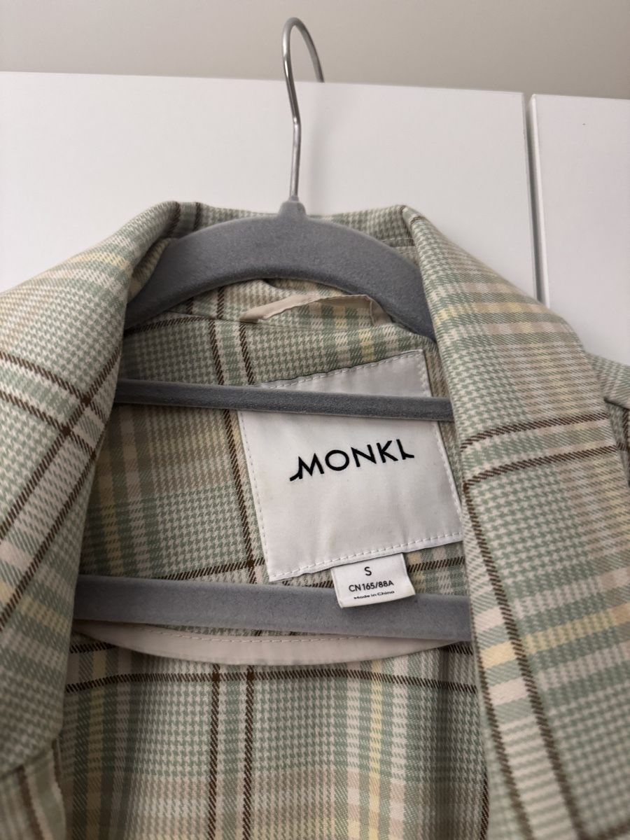 Monki Giacche: Blazer, Grösse S – Usato da Frauenfeld venduto da ani_pdx9 2