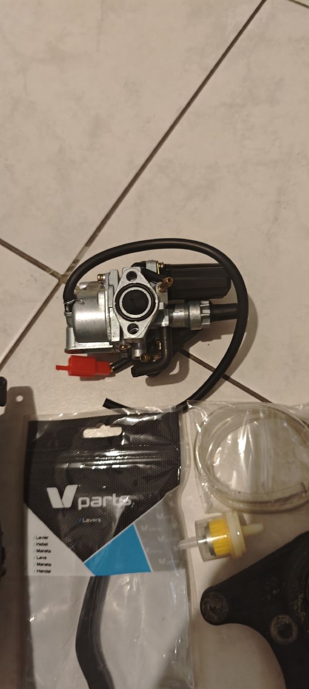 Peugeot Tutti pezzi di ricambio per scooter: peogeot speedfight teilen – Usato da Rupperswil venduto da pimpjuice 3