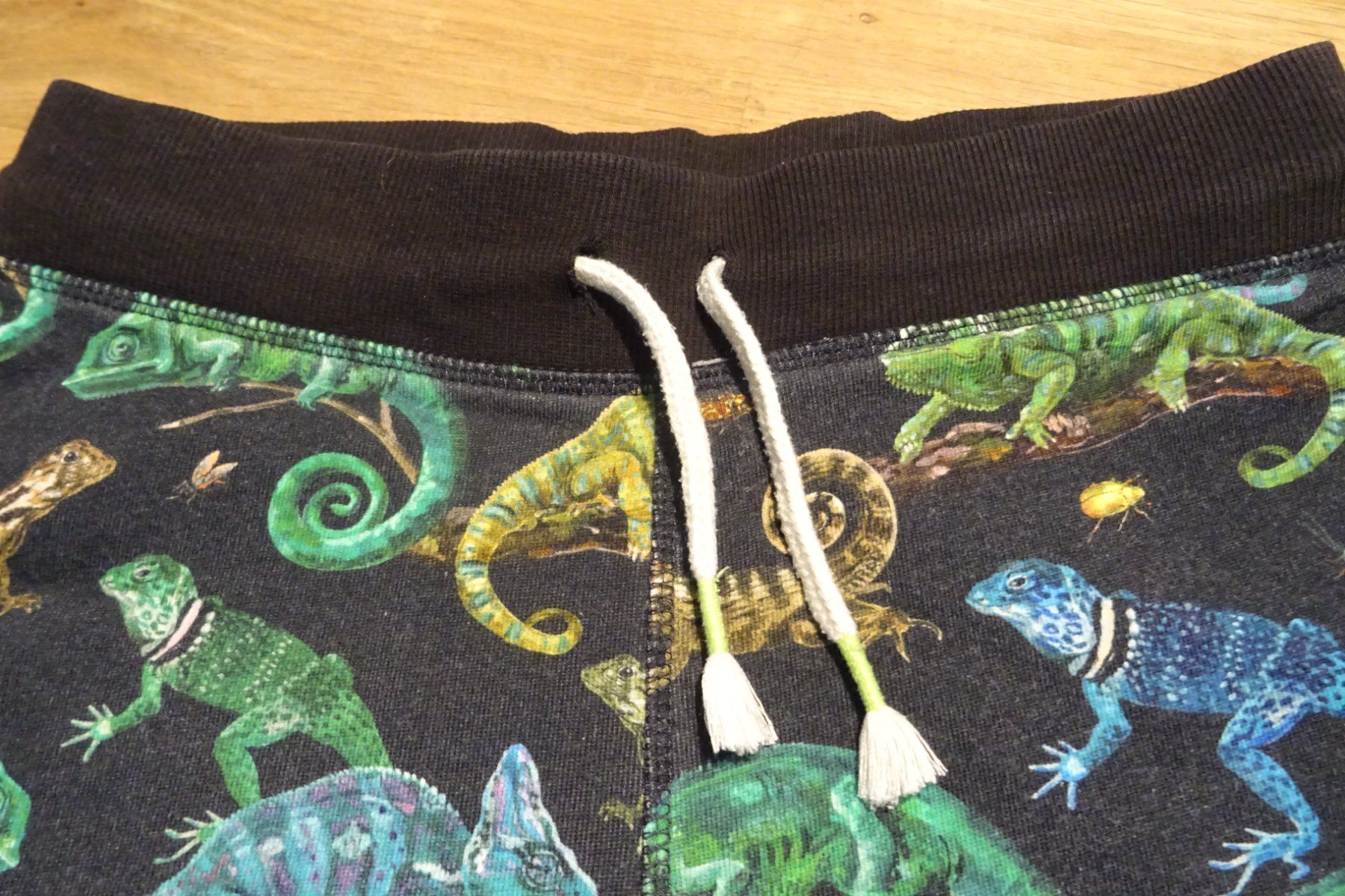 Pantaloni: Shorts Gr. 140 von H&M – Usato da Urtenen-Schönbühl venduto da Chaeppeler 2