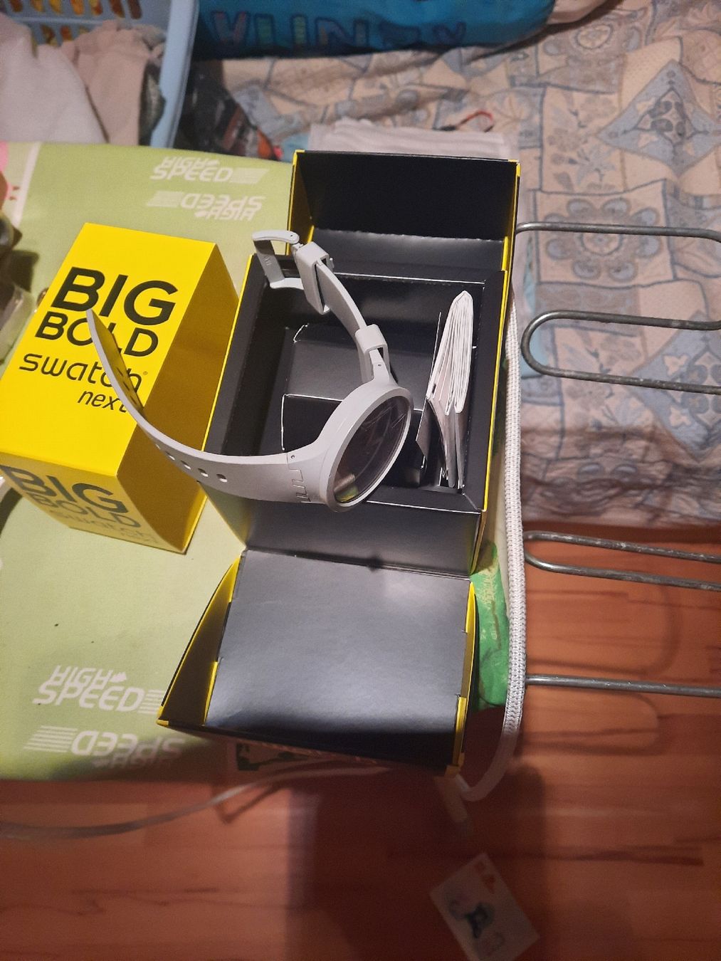 Swatch Montres: Big Bold swatsch next – D'occasion à Rickenbach LU par Maja1953 1