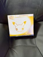 Pokémon 30th Celebration Elite Trainer Box EN SEALED