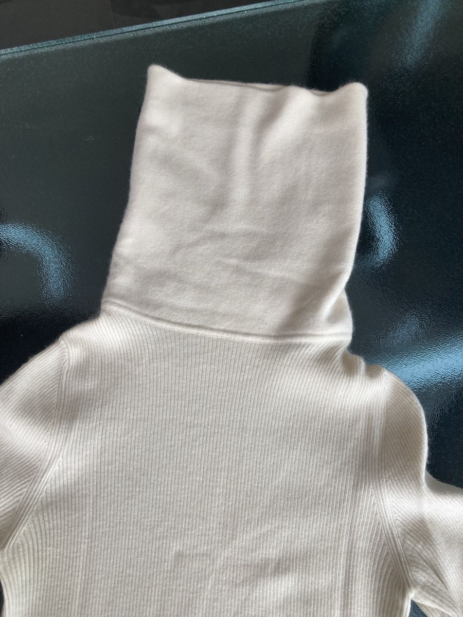 Celine Maglioni & Felpe: Celine Rollkragenpullover Kaschmir, Gr. M, ein Traum! – Usato da Zürich venduto da elegantissima 4