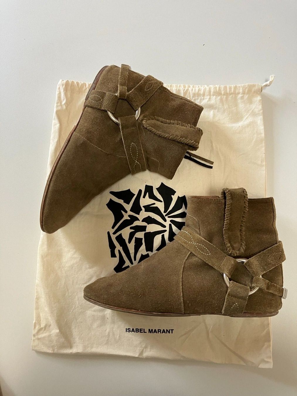 Isabel Marant Damenschuhe: Bottines Isabel Marrant Etoile, taille 35 – Gebraucht aus Sierre von Clema01