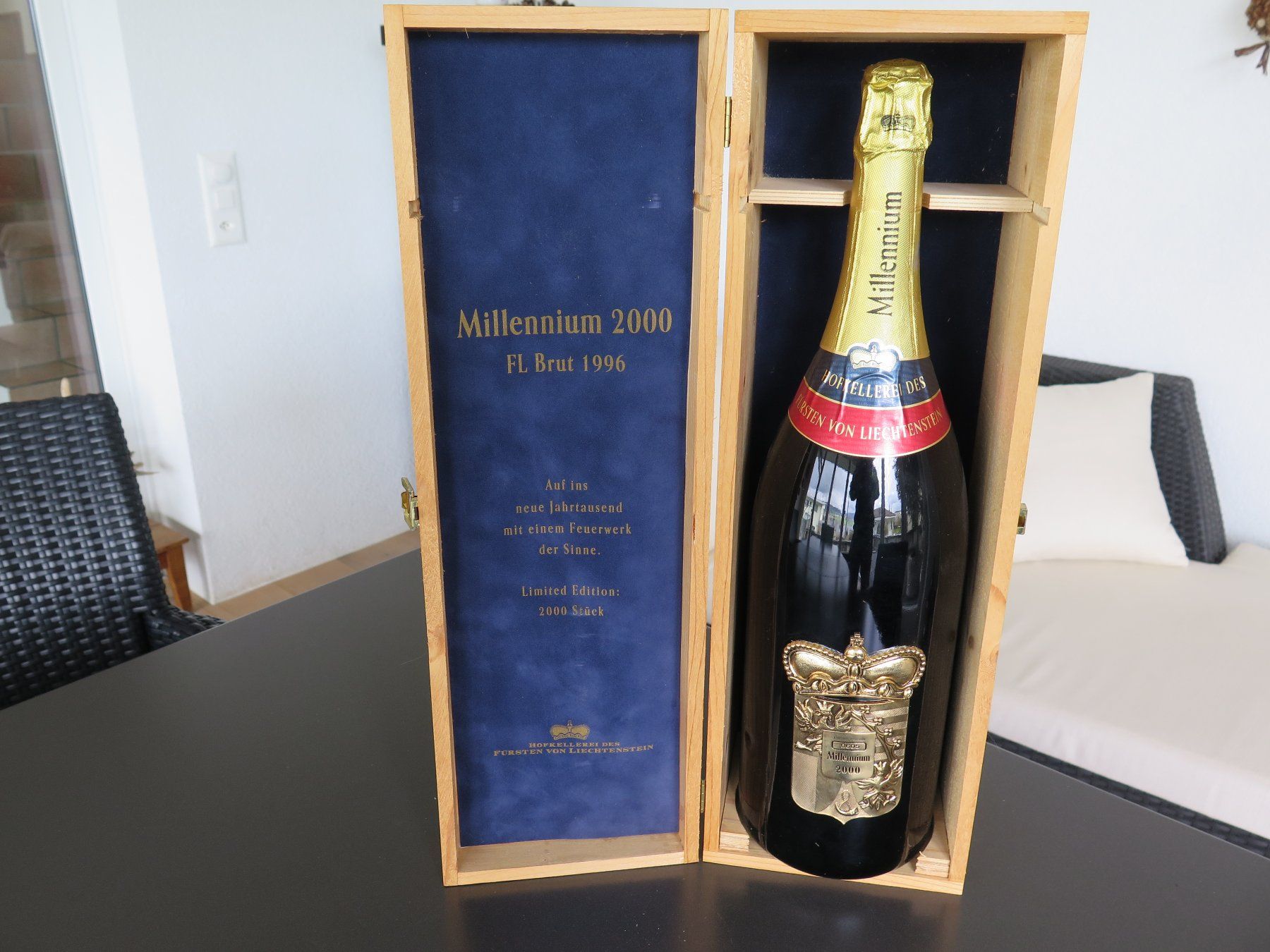 Vino: 3 Liter Brut Millennium 2000 – Nuovo (secondo la descrizione) da Meisterschwanden venduto da Curriculum