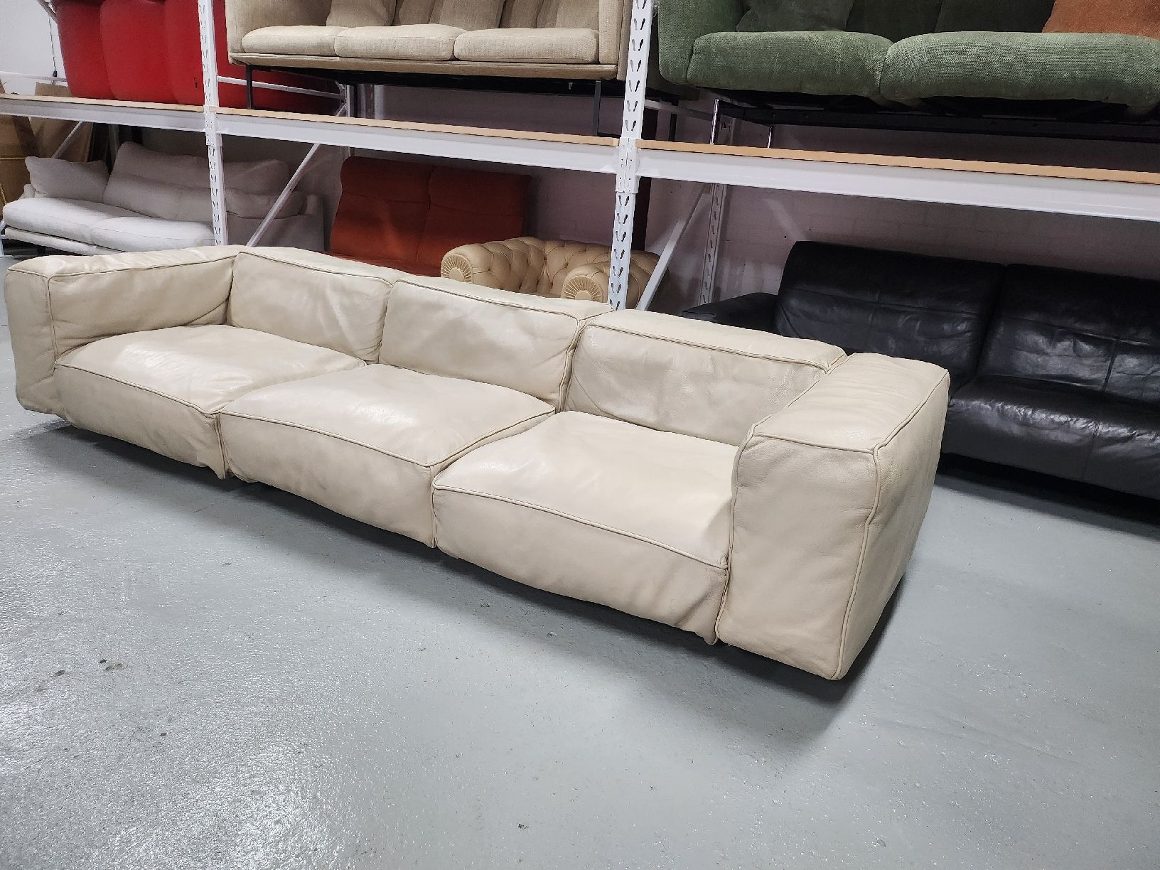 Edra Divani: Edra - Sofà Sofa by Francesco Binfaré – Usato da Nijmegen venduto da HermsenDesign 1