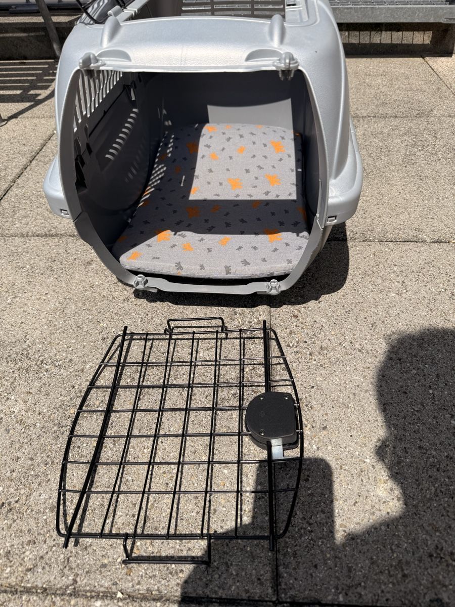Gabbie, trasporto & Sicurezza: Reisebox für Katze oder kleiner Hund – Usato da Hinterkappelen venduto da s-marti-es 2