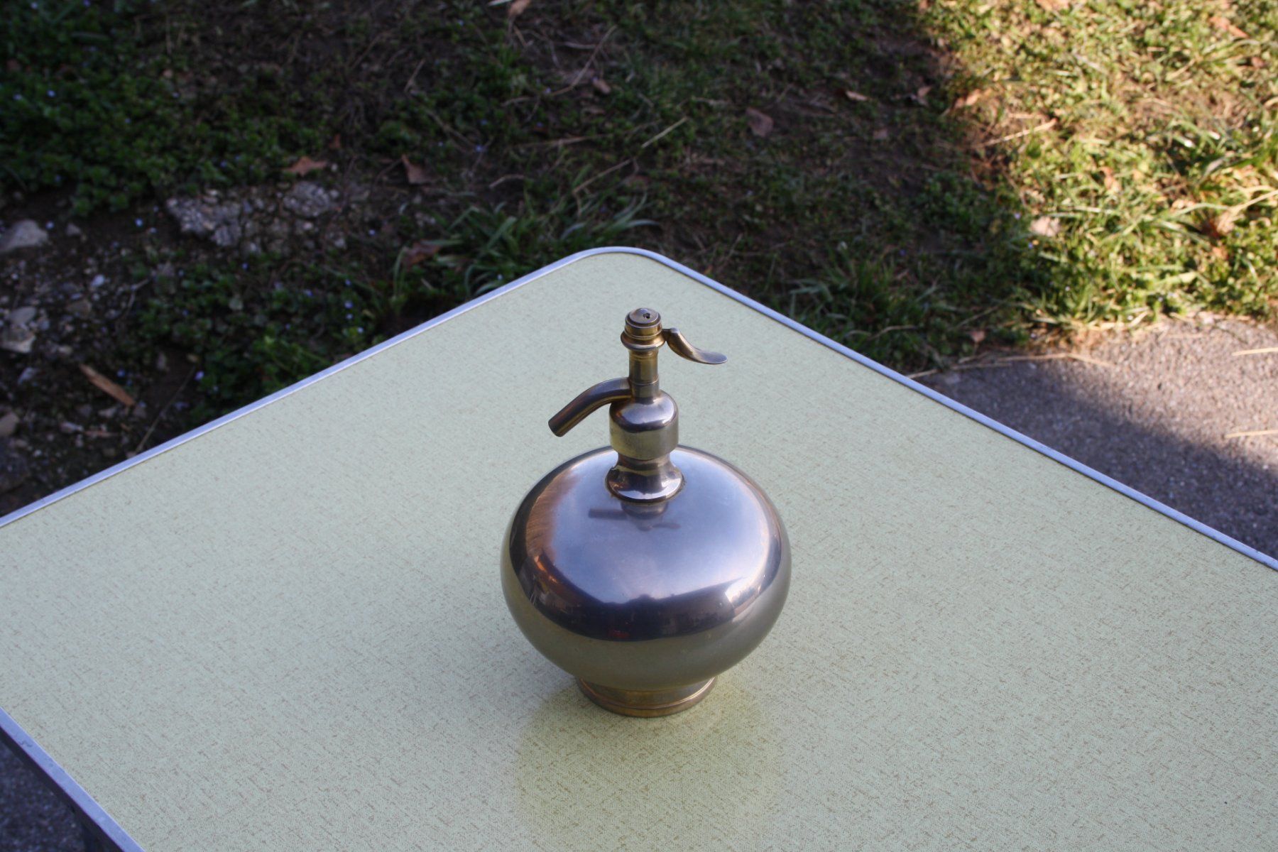 Bottiglie: SYPHONFLASCHE VINTAGE – Difettoso da Wauwil venduto da Pneuedy 1