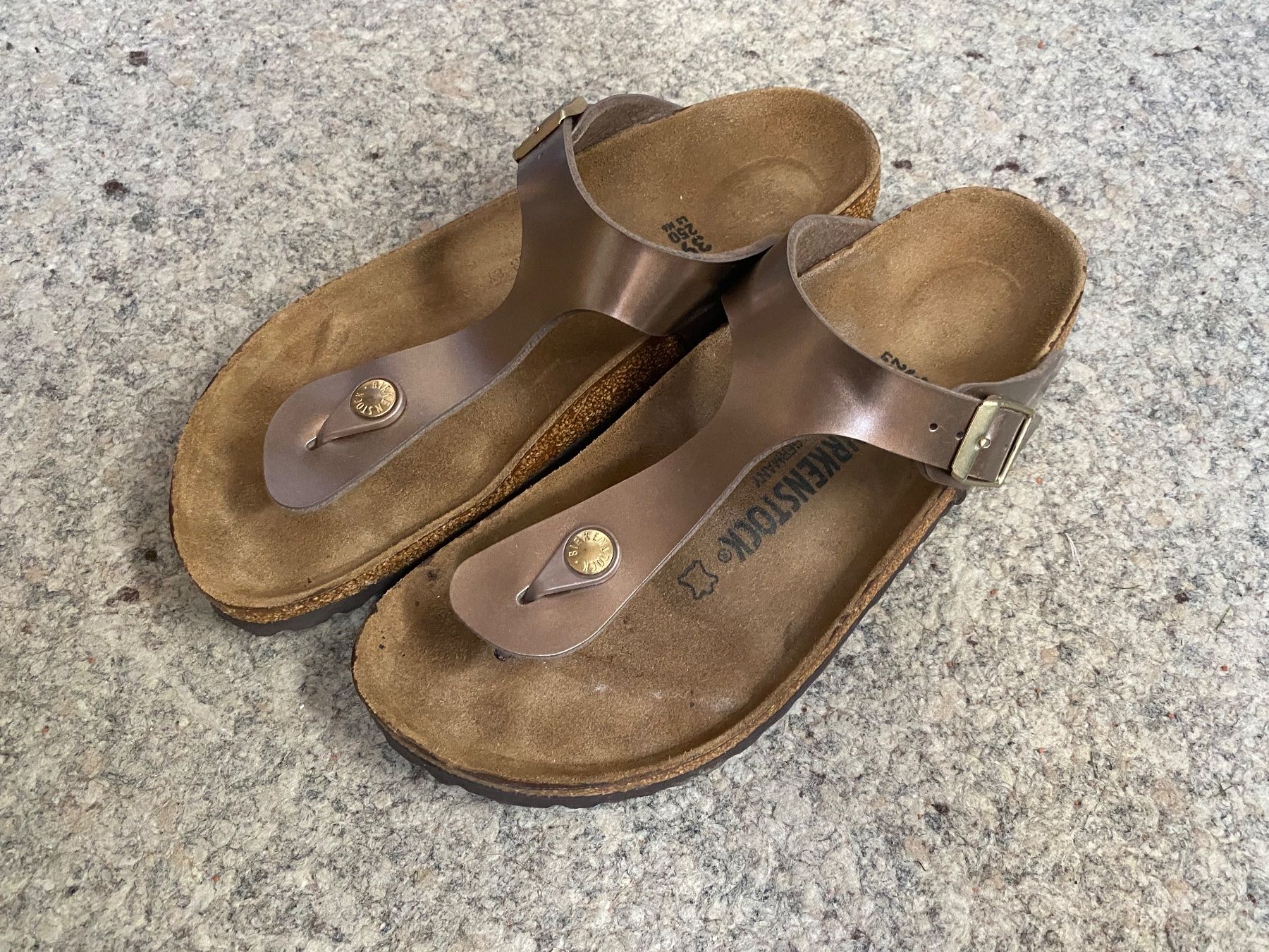 Birkenstock Scarpe da donna: Birkenstock Gizeh Gr. 39 – Usato da Wattwil venduto da edel88 1