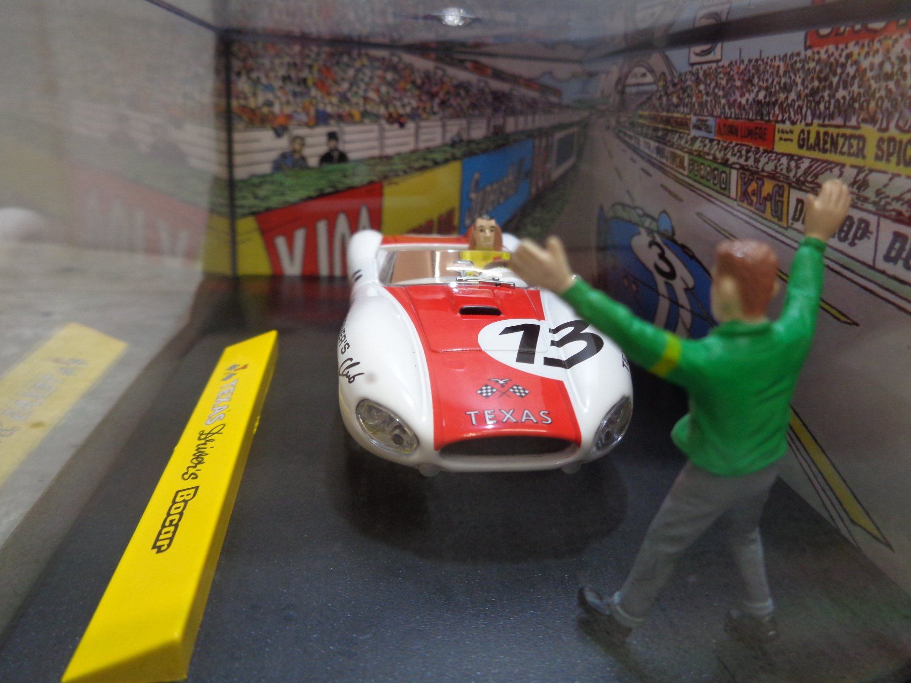 Modellini d'auto: Altaya 1:43 Michel Vaillant diorama – Nuovo e nell'imballaggio originale da Reconvilier venduto da rallycar 2