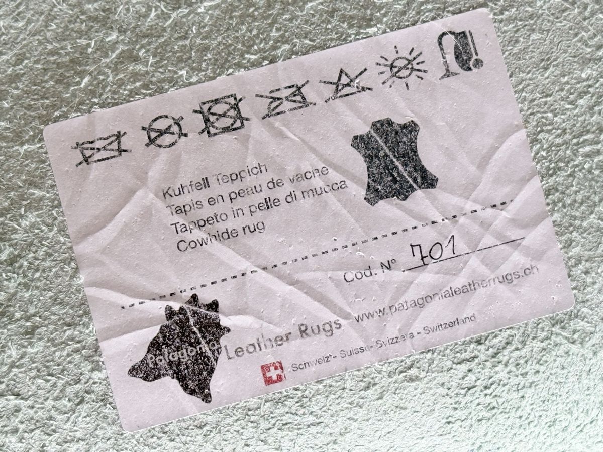 Teppiche: Kuhfell – Gebraucht aus Blatten b. Naters von chriswa 1