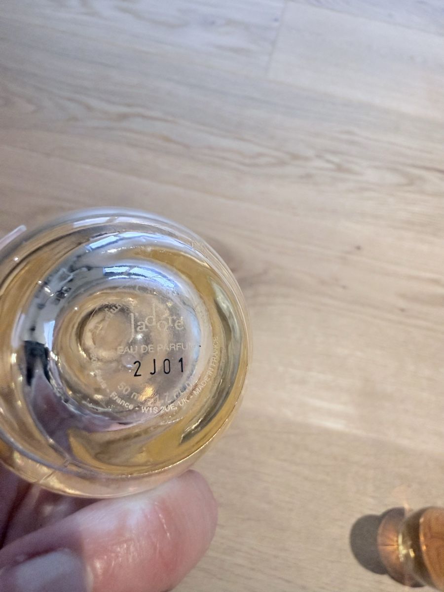 Dior Profumi & Eau de Toilette: J'adore Dior Eau de Parfum 50ml, Damenduft – Usato da Malans GR venduto da amalie94 1