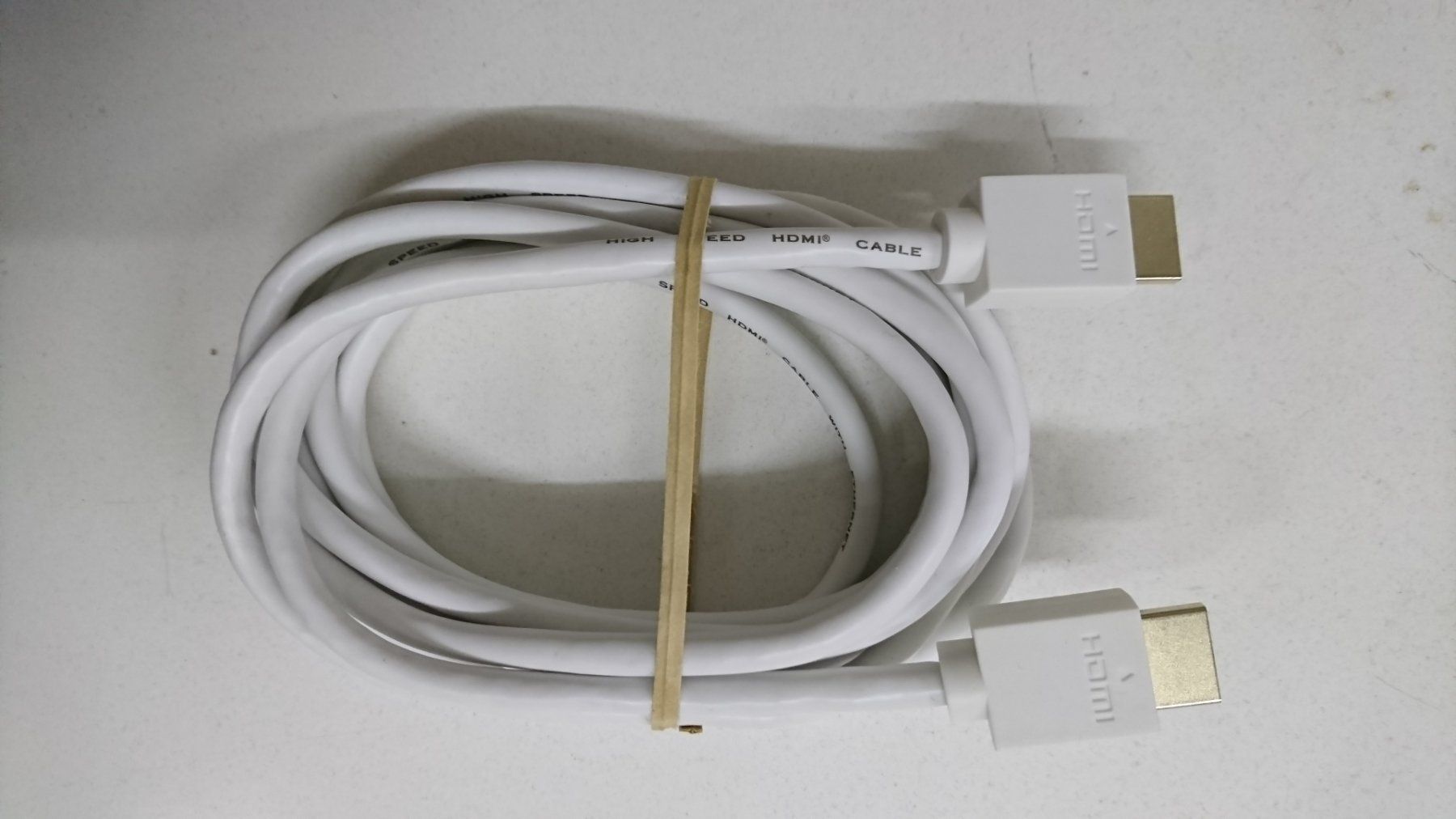 Câbles: HDMI Kabel 3.0m – Neuf avec emballage d'origine à Tägerschen par Tech-World7 2
