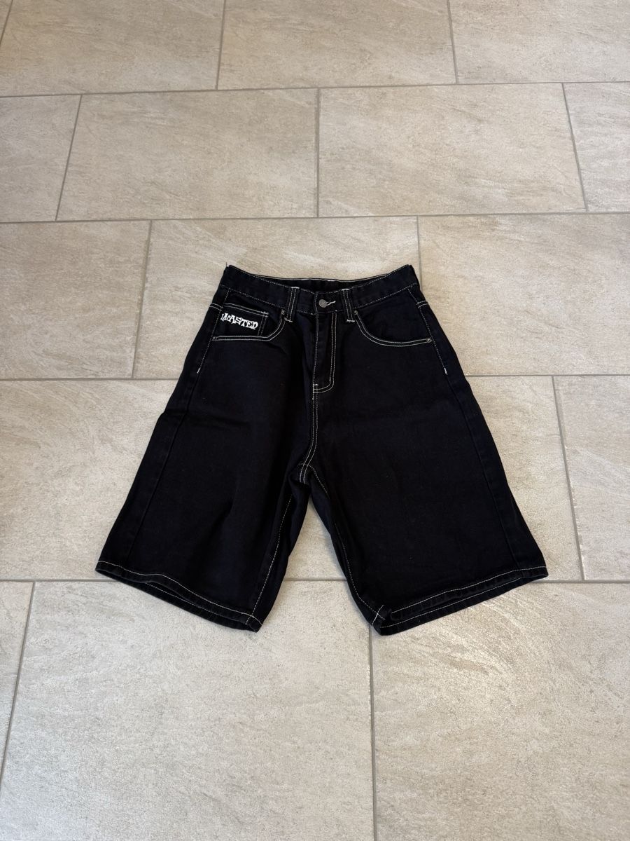 Pantaloni: Wasted Paris Denim Shorts – Usato da Laufenburg venduto da gia_ts98