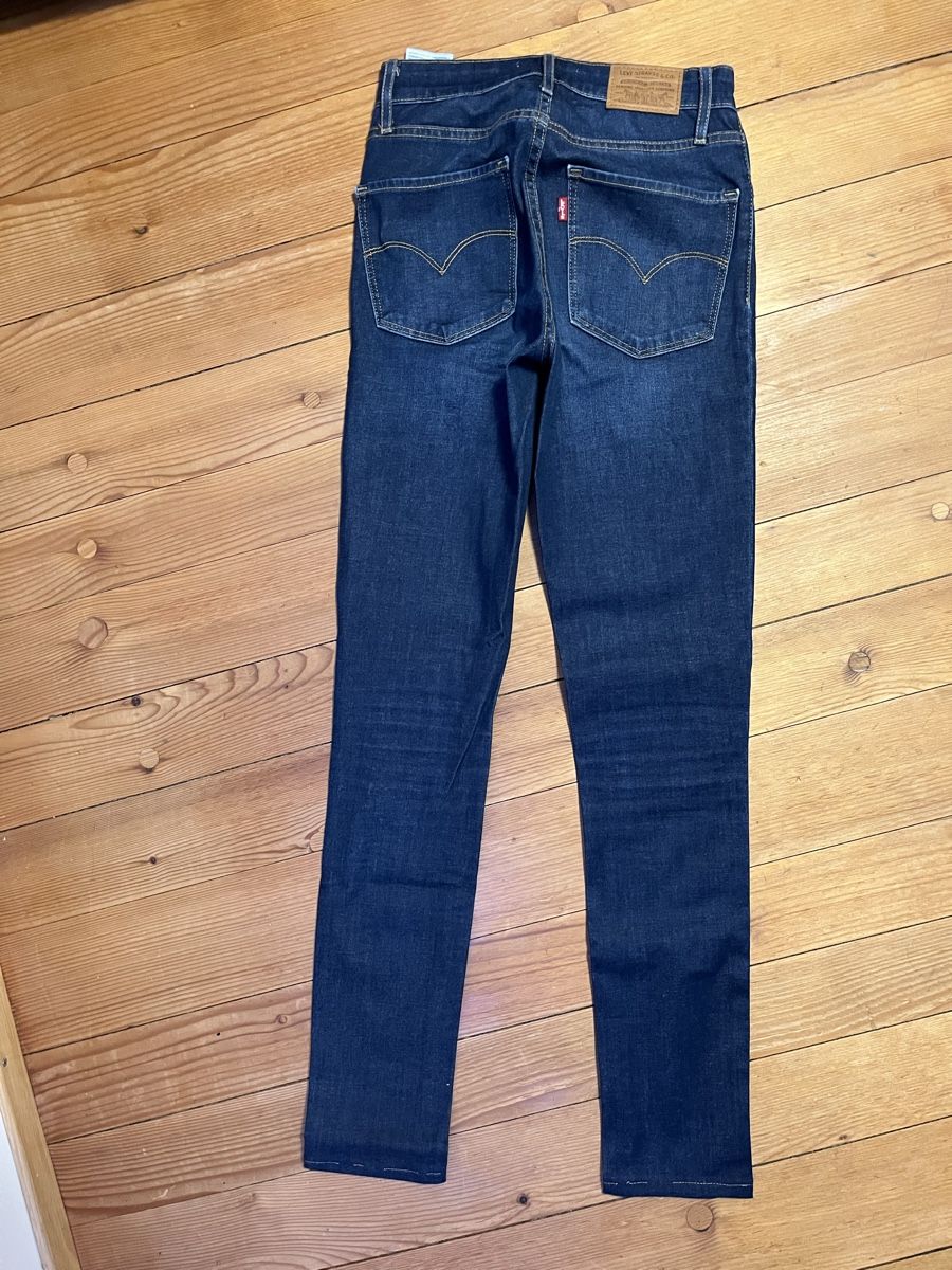 Levi's Jeans: Levi‘s Jeans – Usato da Winterthur venduto da Milly_z9 2