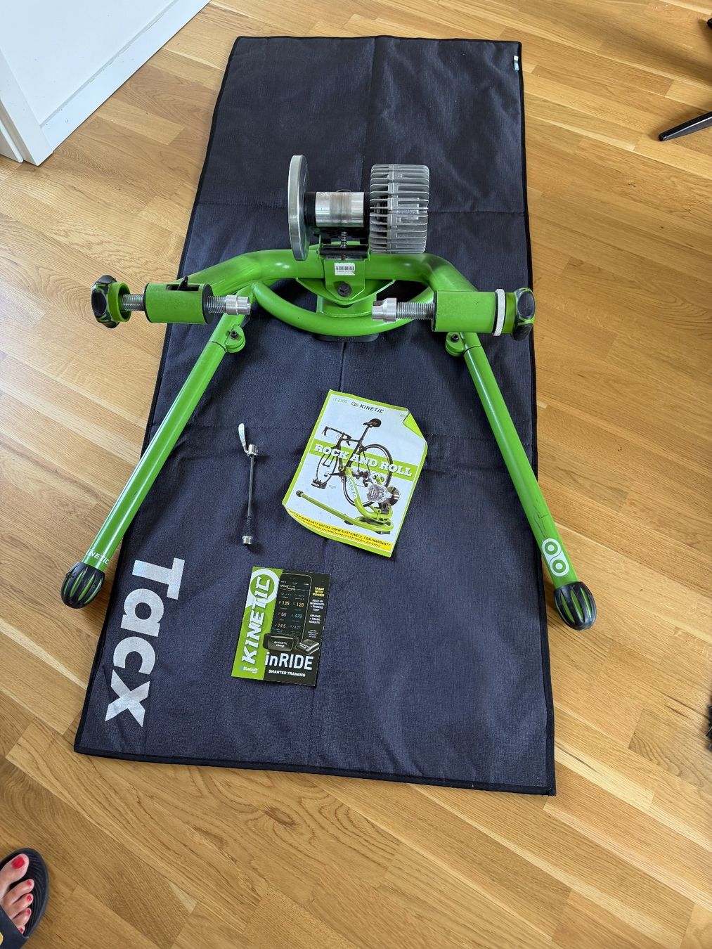 Hometrainer: Hometrainer Kinetic T-2300 – Gebraucht aus Carouge GE von Lefonque