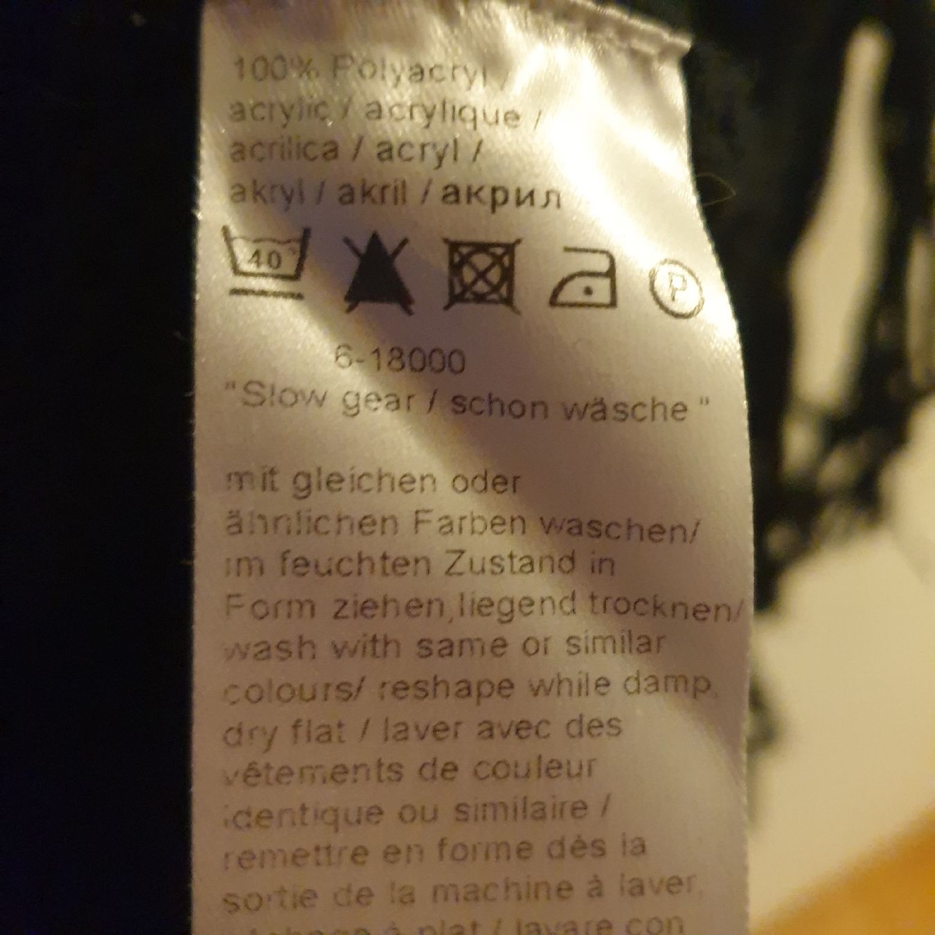 Maglioni & Felpe: Poncho – Usato da Zürich venduto da ptanyela 2