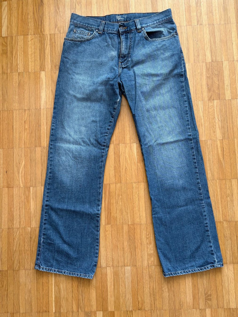 Esprit Jeans: Esprit Herren-Jeans, Gr. 32/32 – Gebraucht aus Basel von Nofretete39