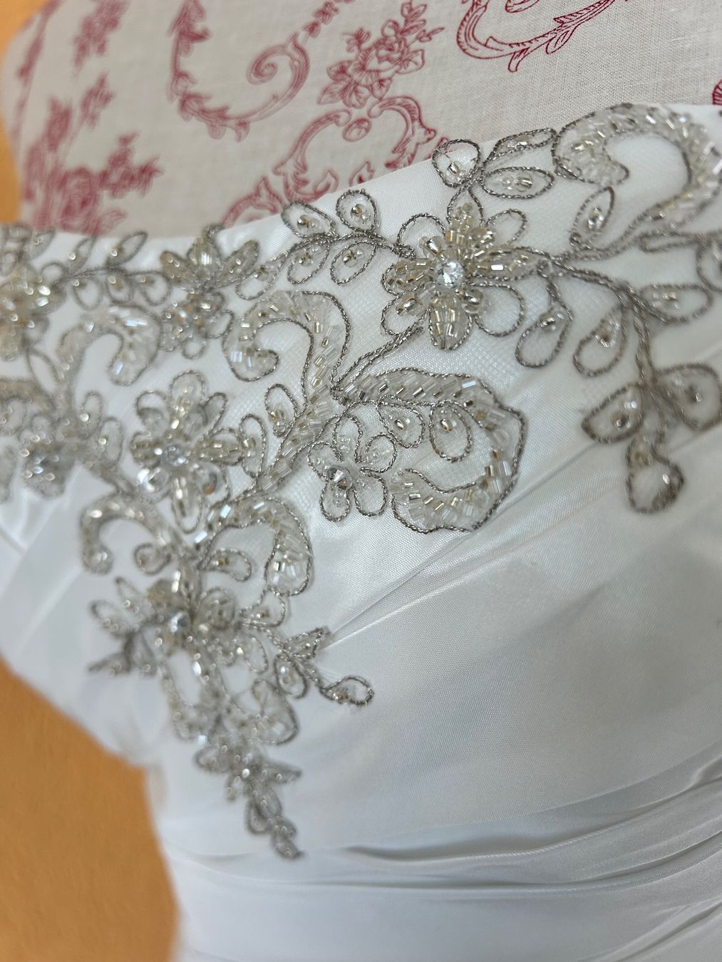 Vestiti: Robe de mariée neuve dans son emballage – Nuovo e nell'imballaggio originale da Tavannes venduto da Jami75 4