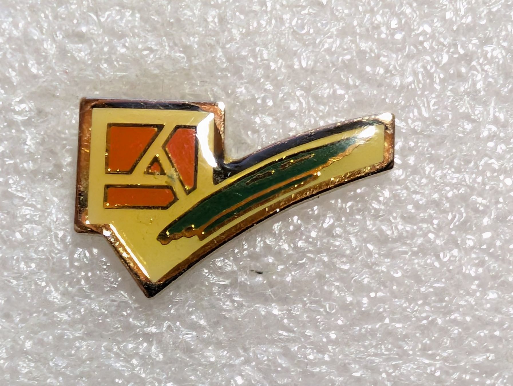 Plaquettes & Badges: Ansteckpin 293: – D'occasion à Oppligen par Pin-Fall-Shop