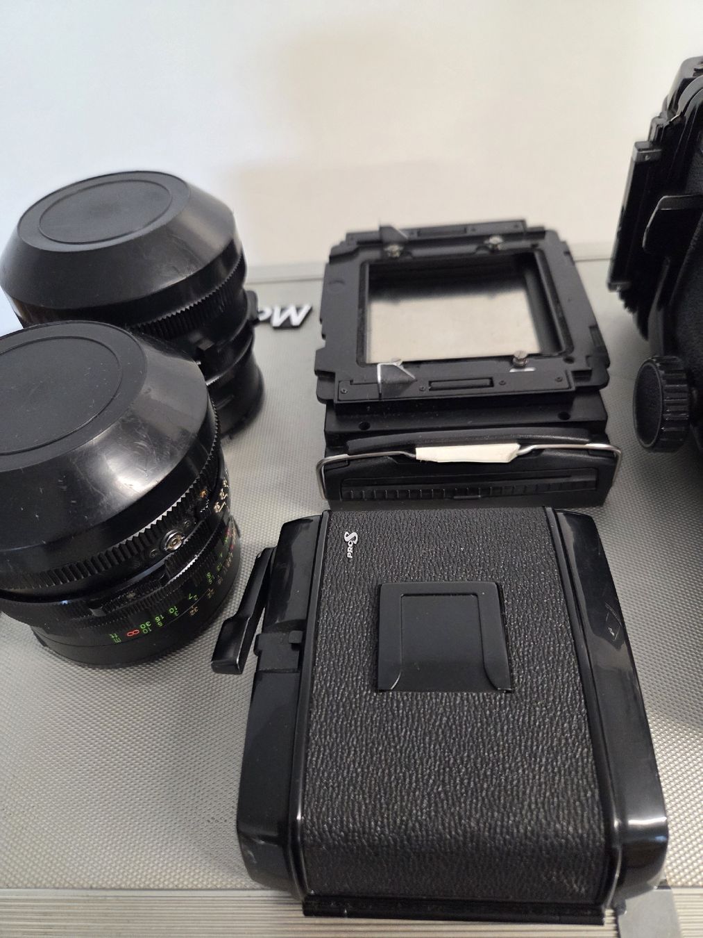 Mamiya Fotocamera: Mamiya RB67 Pro S Mittelformatkamera mit Objektiven  – Usato da Dietikon venduto da Allegra34 5