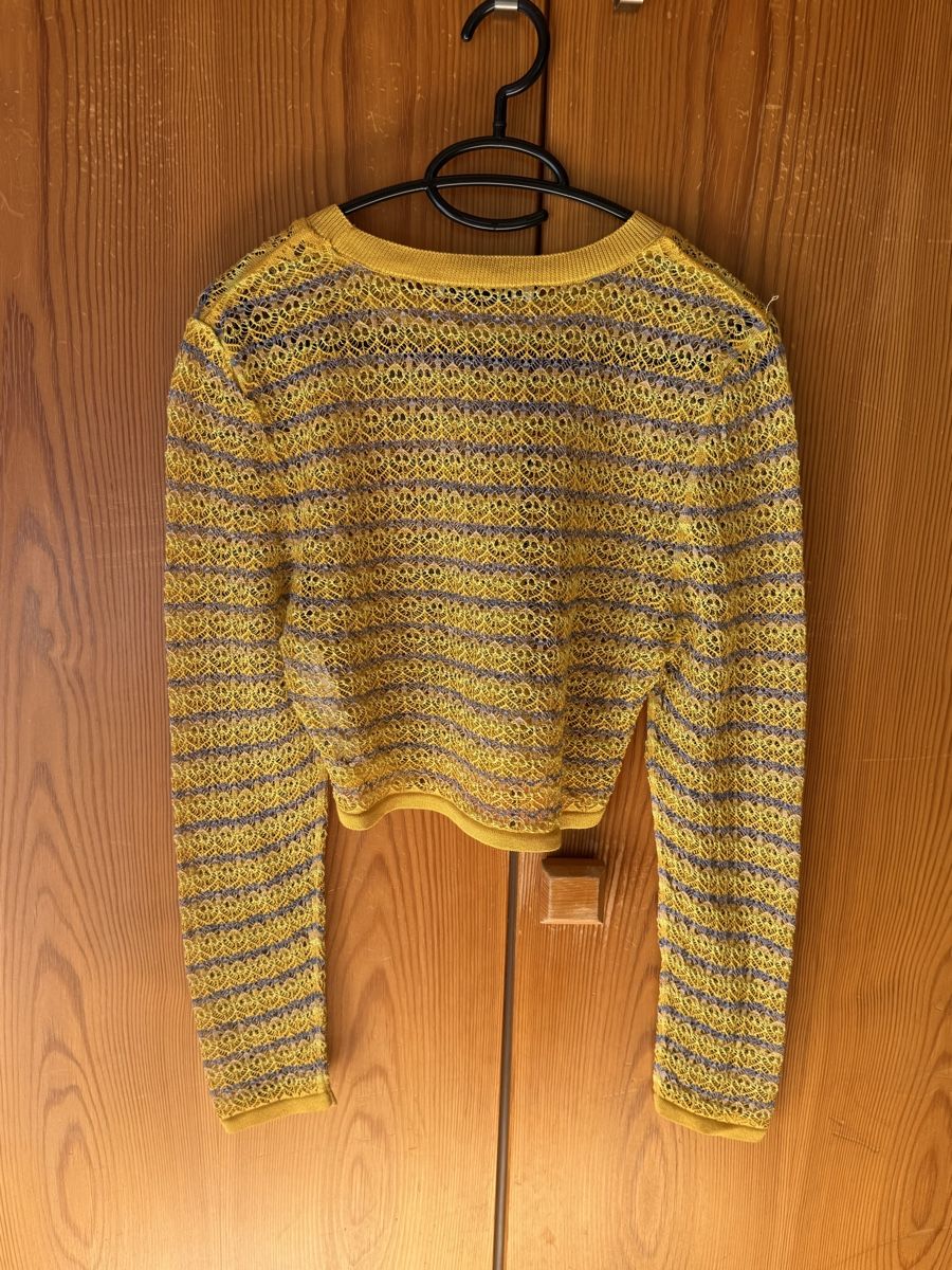 Zara Tops: Zara crop top – D'occasion à Zermatt par sar_cz7k 1