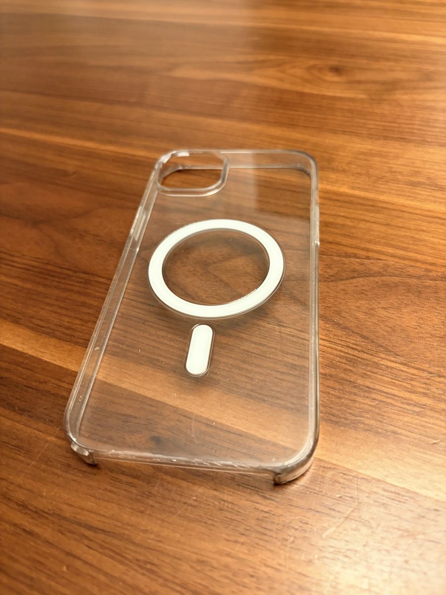 Apple Cover & Protezioni schermo: MagSafe zu IPhone 14 Plus – Usato da Zumikon venduto da Gigi64