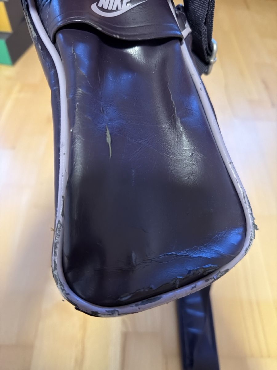 Nike Borse: Retro Umhängetasche von NIKE – Difettoso da Oberrohrdorf venduto da Mariann79 8