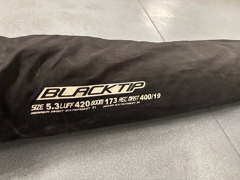 Surf: Simmer style black tip 5.3 Windsurf segel wave – Usato da Luzern venduto da Pablosdias 3
