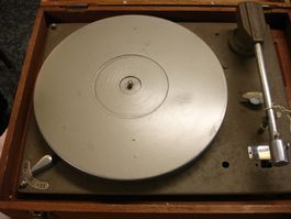 Plattenspieler Pierre Clement mit Tonarm und 78er Tondose