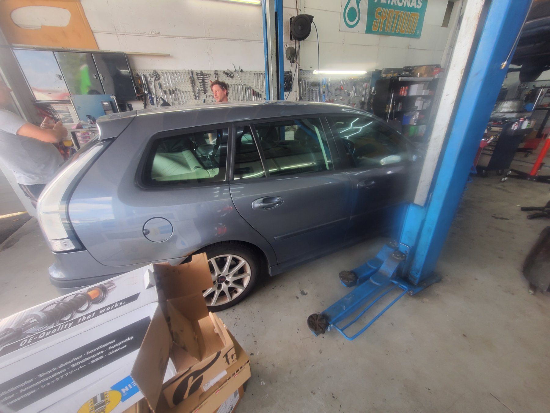 Saab Automobili: Saab 9-3 Combi2.0 OT ab MFK – Usato da Balsthal venduto da redcarpet 7
