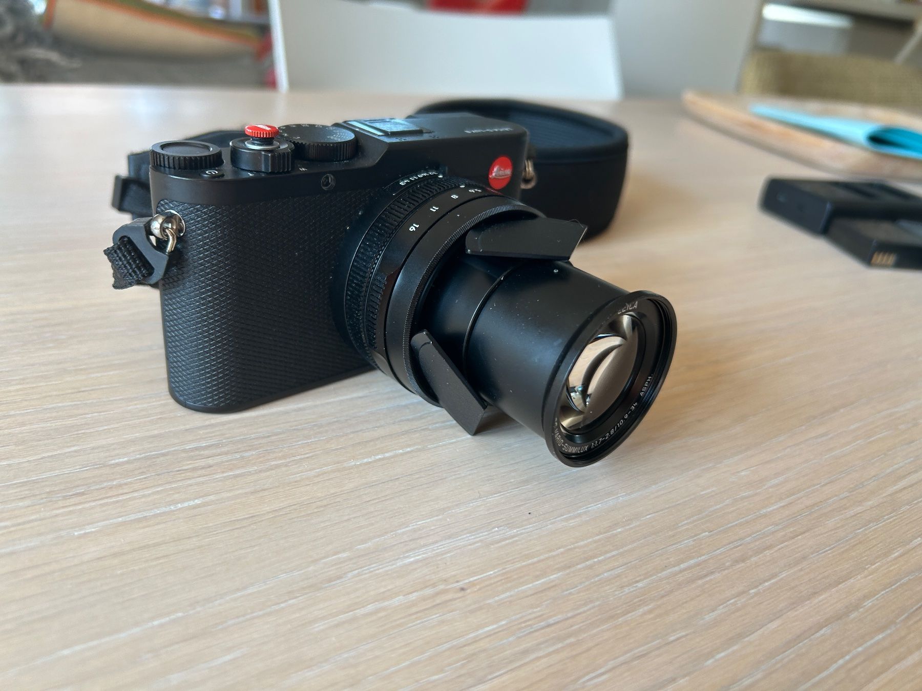 Leica Kamera: Leica D-Lux 8 – Gebraucht aus Fribourg von sophlg 2