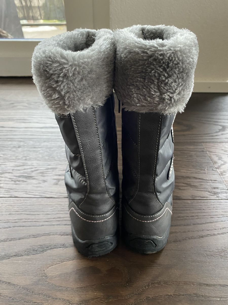 Chaussures filles: Stiefel – Neuf (Voir description) à Pfäffikon ZH par aveo14 2