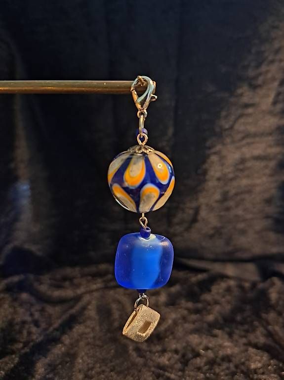Pendentifs: Anhänger Blaue Perle – D'occasion à Sennhof par Susanne2010 1