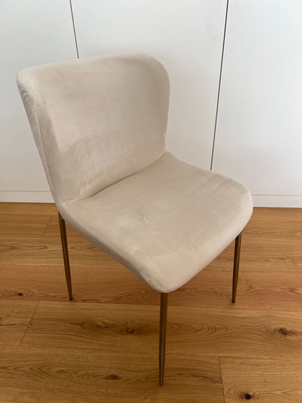 Westwing Sedie: Samt Polsterstuhl Tess - Westwing Collection – Usato da Stalden (Sarnen) venduto da lkm_8hyk 7