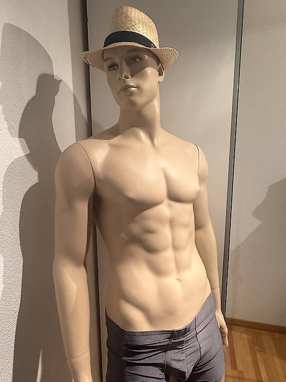 Sonstige Dekorationen & Accessoires: Schaufensterpuppe / Mannequin – Gebraucht aus Zürich von  1