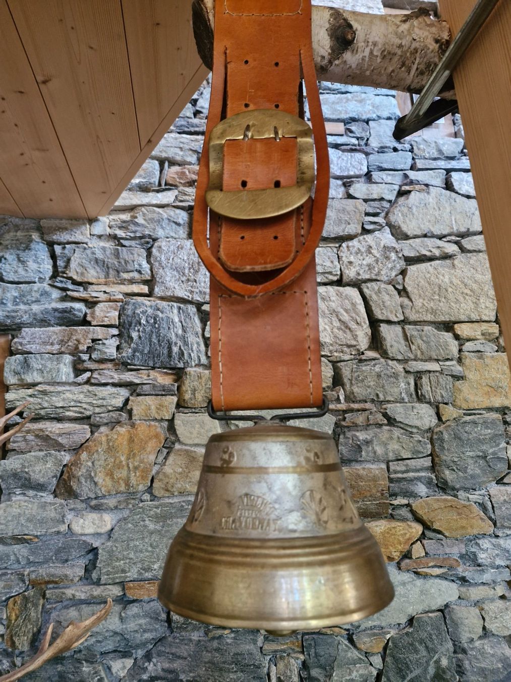 Cloches & sonnailles: Glocke Treichel – D'occasion à Guarda par rue_bpd7