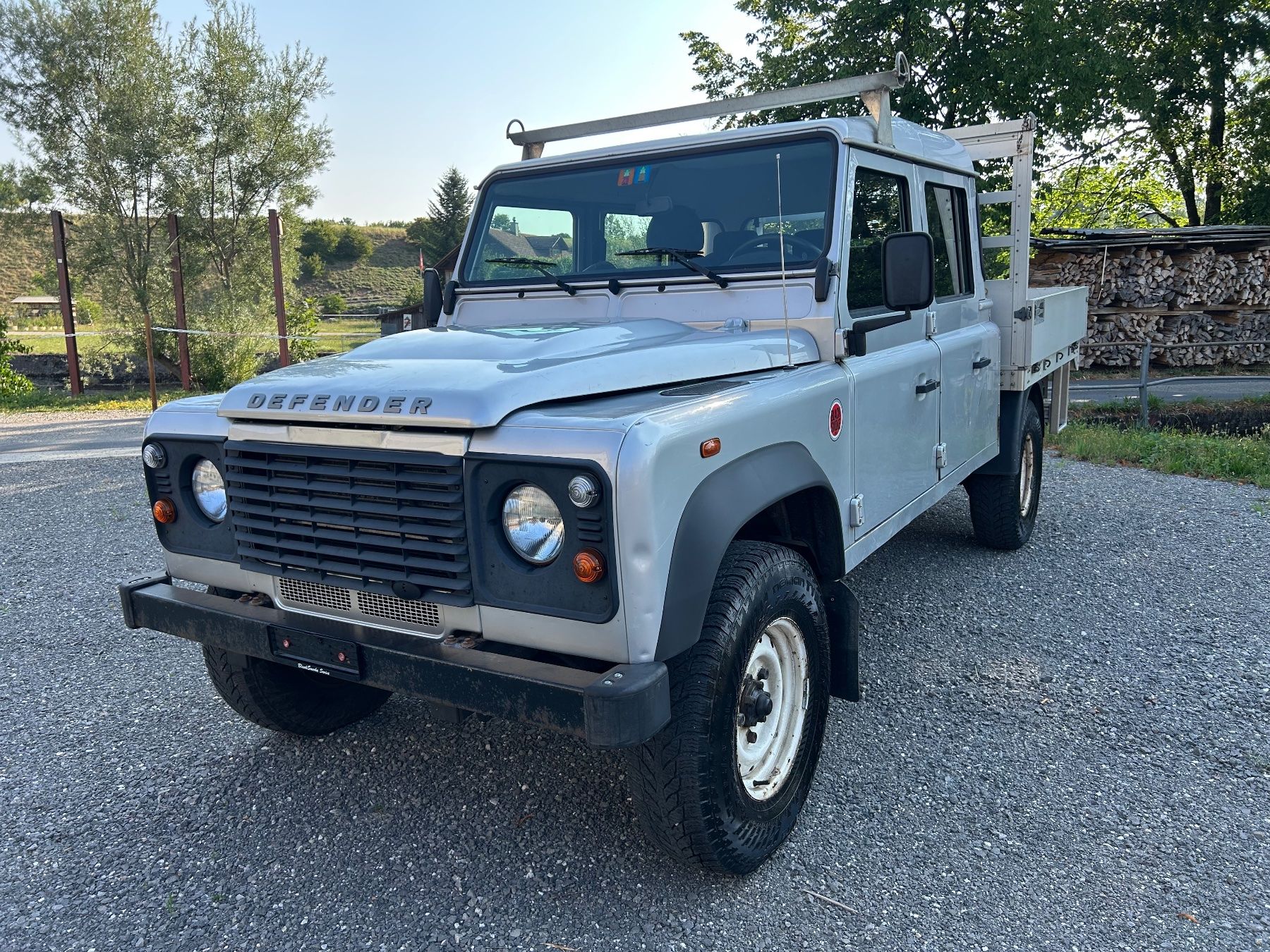 Land Rover Automobili: Land Rover Defender 130 Td4 DCPU – Usato da SCHÜPBACH venduto da 2002-tii