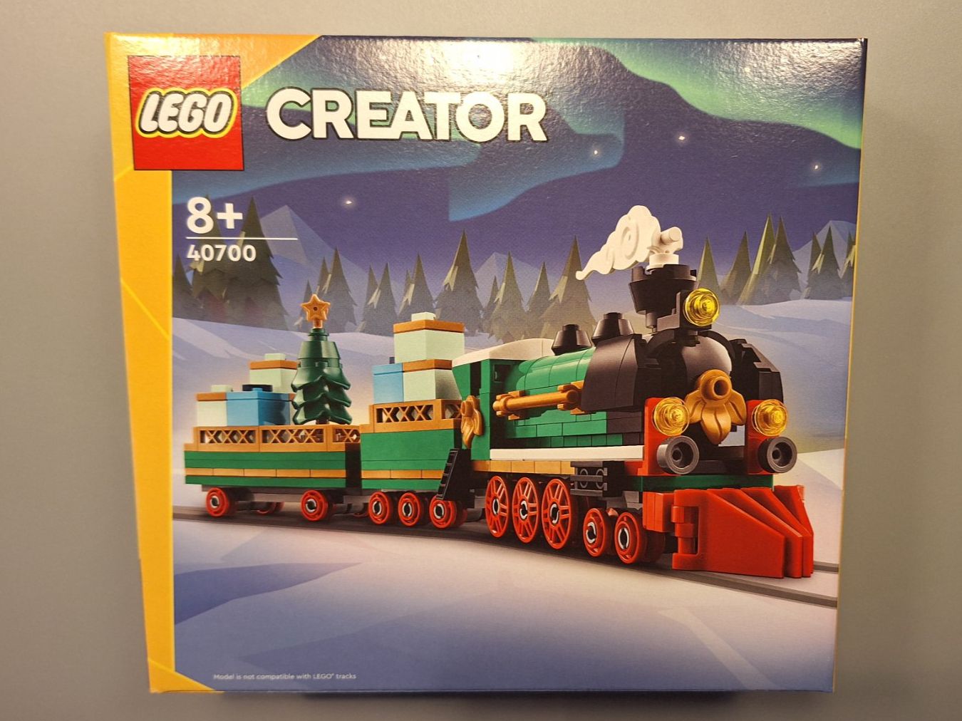 Lego Baukästen: LEGO® CREATOR 40700 Winterlicher Weihnachtszug – Neu und originalverpackt aus Oberkulm von K_K_Bricks_and_Toys