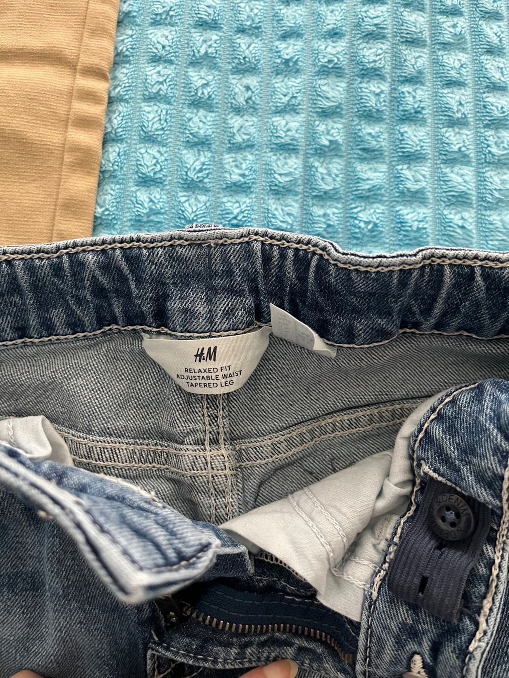 H&M Pantaloni: H&M Jeans Gr. 116 – Usato da Bern venduto da kho_s6j8 1